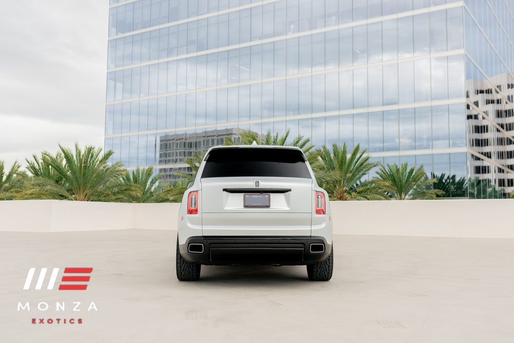 2024 Rolls-Royce Cullinan front three-quarter White SoCal