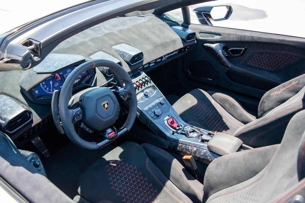 Lamborghini Huracan rental, a V10 supercar available across Southern California
