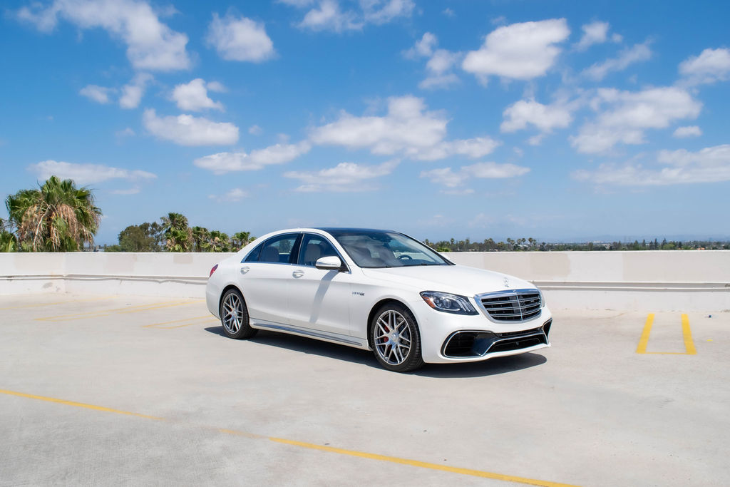 White Mercedes-Benz S-Class, a 5 seat luxury sedan to rent in Southern California