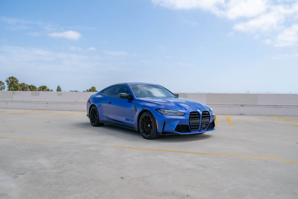 Blue BMW M4, a twin-turbo inline-six coupe to rent in Southern California