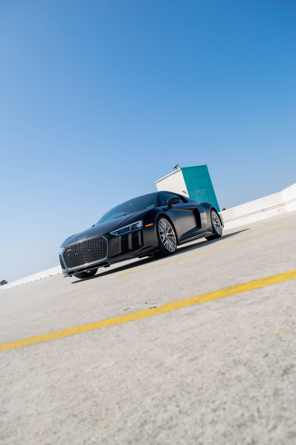 Audi R8 V10 Coupe in Black with Black interior, Orange County rental