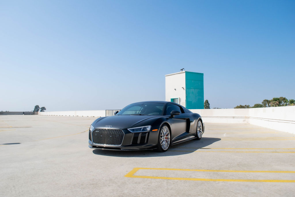 Audi R8 V10 Coupe in Black over Black, supercar rental in Orange County