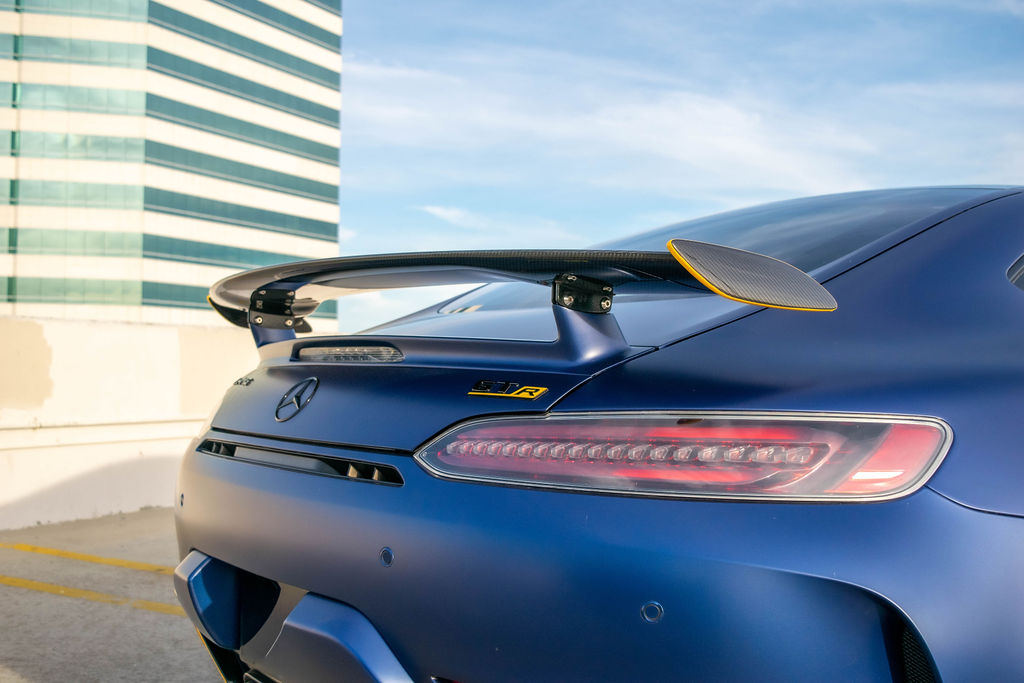 Blue Mercedes-Benz AMG GT R, Supercar rental in Orange County