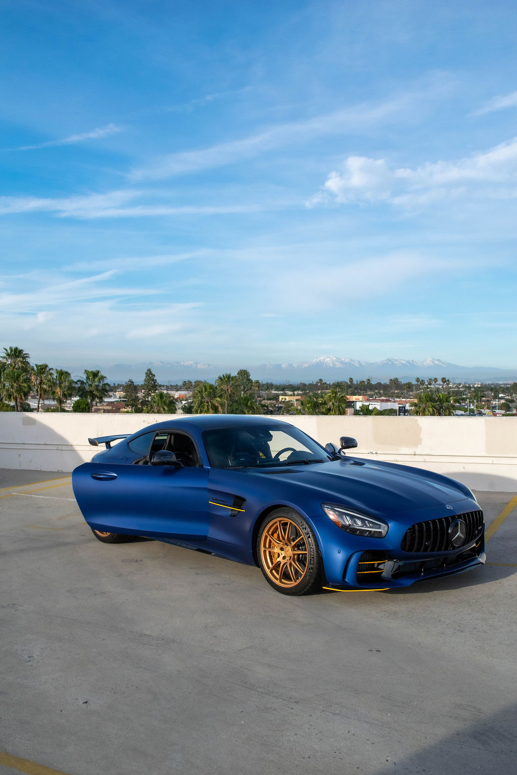 Blue Mercedes-Benz AMG GT R, Black interior