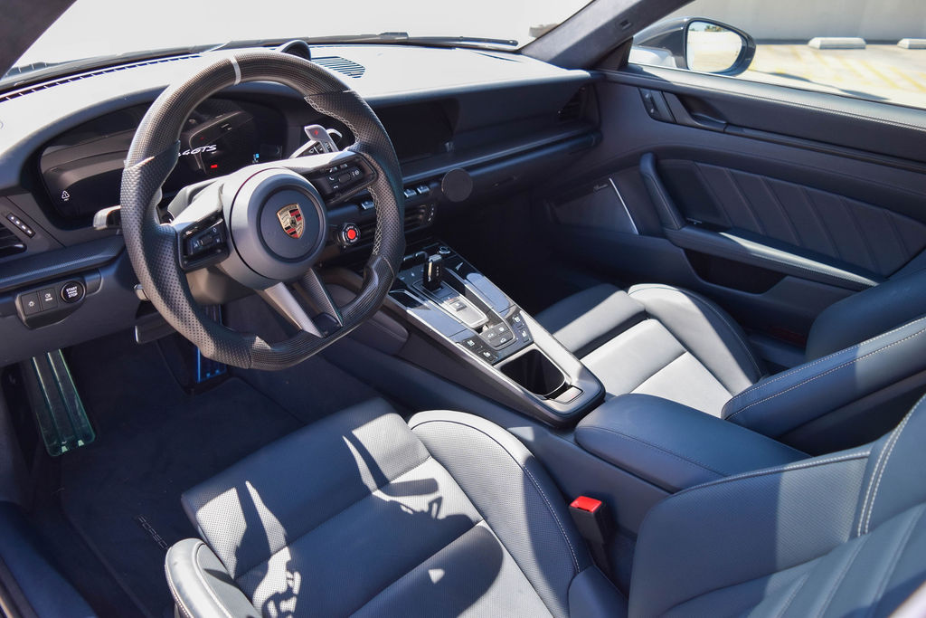 Grey Porsche 911 Carrera GTS, 2 doors, Black interior