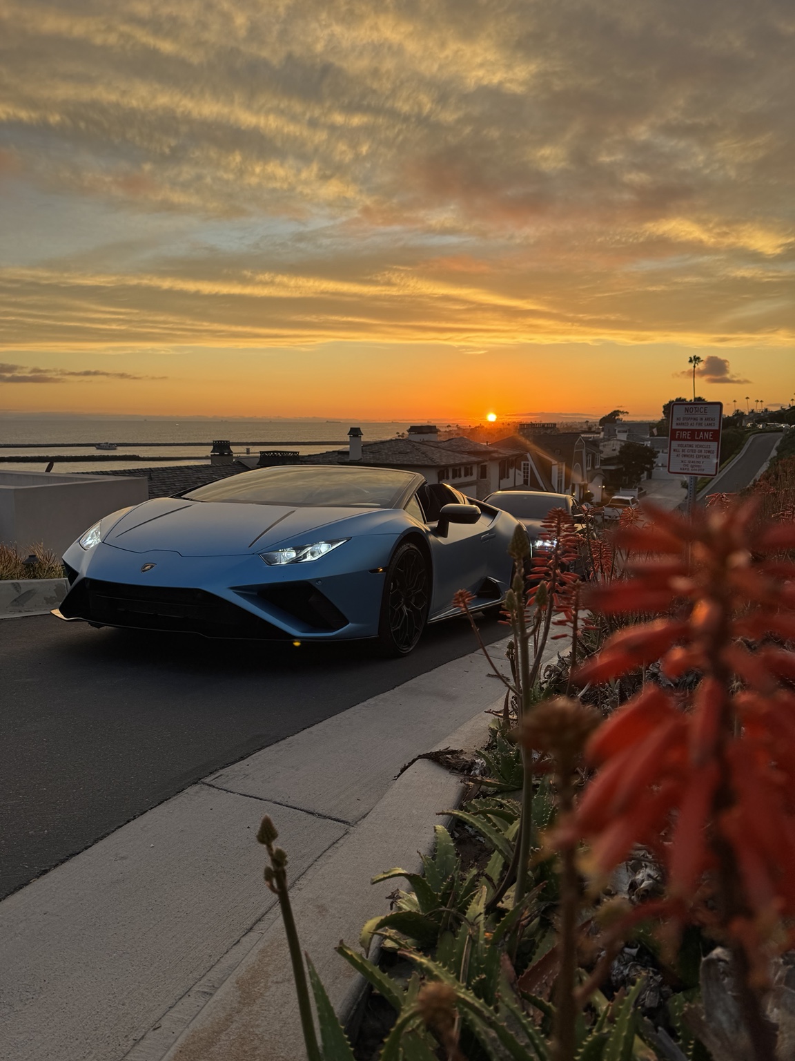 Blue Lamborghini Huracan Evo Spyder with Black interior