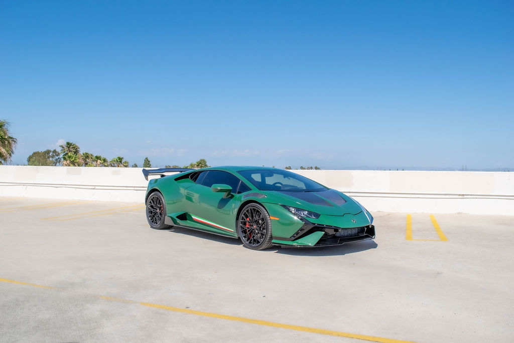 Green Lamborghini Huracan supercar for rent in Orange County