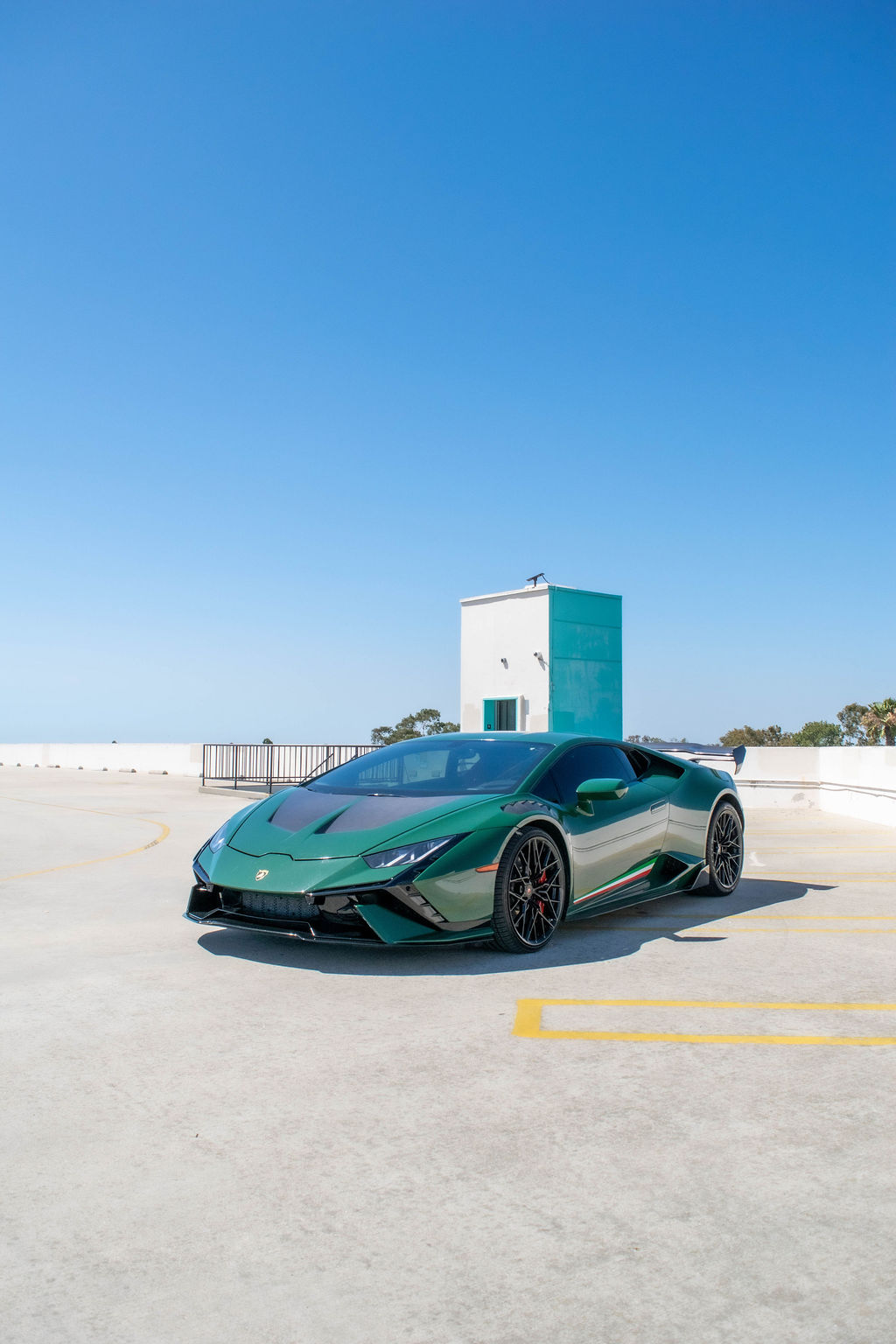 Green Lamborghini Huracan Black interior, supercar rental in Orange County