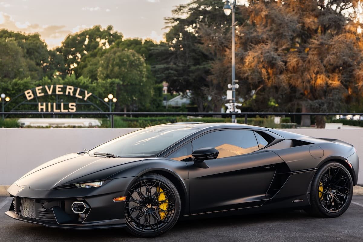 Black Lamborghini Temerario side profile, supercar for rent in Los Angeles