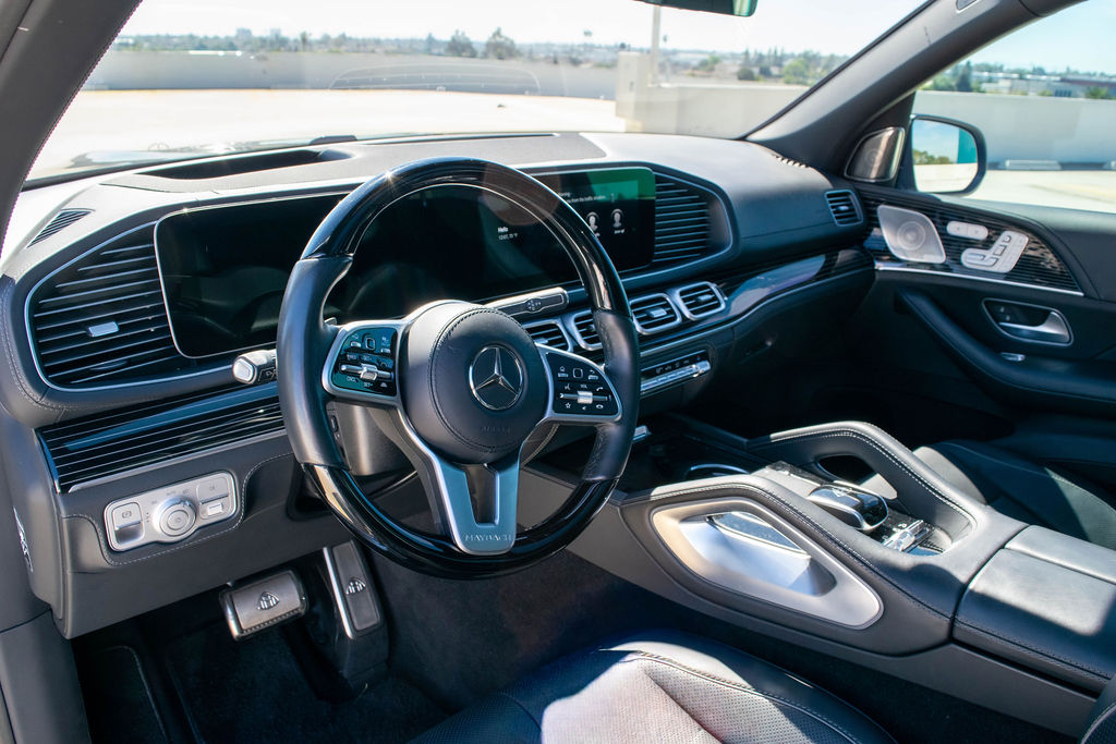 2-Tone Maybach GLS 600 4 seat luxury SUV with Black interior