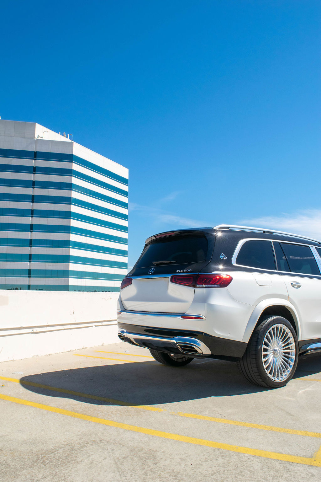 2-Tone Maybach GLS 600 4 door luxury SUV with Black interior