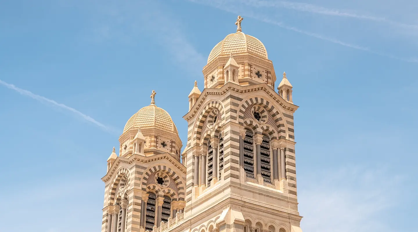 Soléo Prado, Cathédrale de la Major à Marseille, site emblématique accessible depuis le quartier Prado.