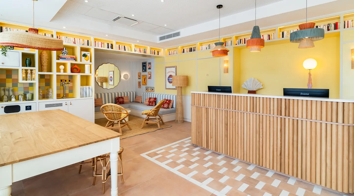 Soléo Prado, hôtel à Marseille avec chambres colorées et confortables, situé dans le quartier Prado près du centre-ville.
