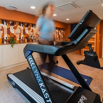 Hôtel avec salle de fitness ouverte tous les jours, Prado 