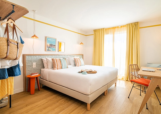 Soléo Prado, Superior hotel room in Marseille, comfortable in 13008 near the Boulevard de Louvain.