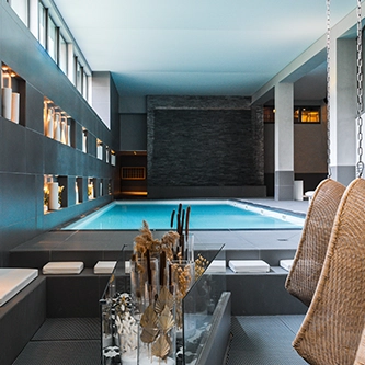 bassin de nage heliopic Chamonix Mont-Blanc