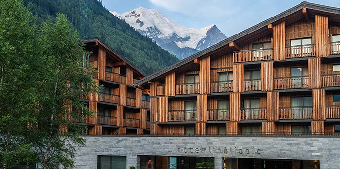 L’hôtel idéal à Chamonix heliopic mont-blanc