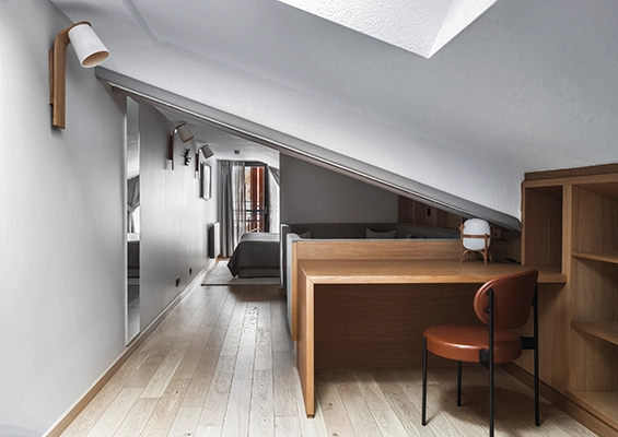 Chambre familiale mansardée arcade heliopic chamonix mont-blanc