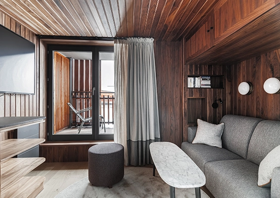 Chambre privilège lit et salon heliopic chamonix mont-blanc