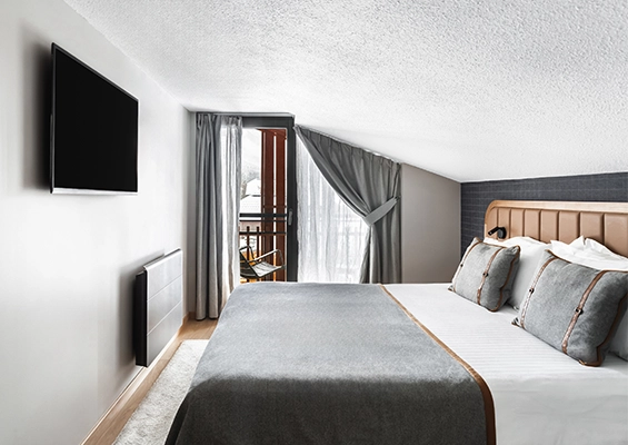 Chambre familiale mansardée lit heliopic chamonix mont-blanc