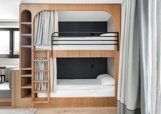 Chambre familiale 3 personnes lits superposés heliopic chamonix mont-blanc