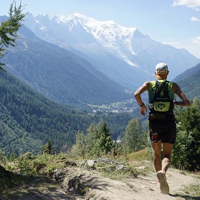 Chamonix en été heliopic chamonix mont-blanc