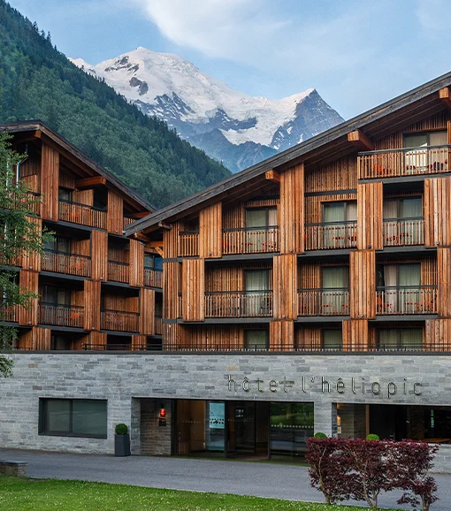 Facade Hotel Heliopic Chamonix 5