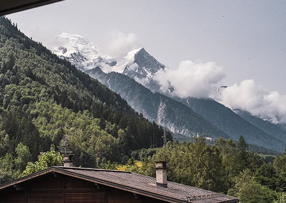 Chambre supérieure vue Mont-Blanc heliopic chamonix mont-blanc