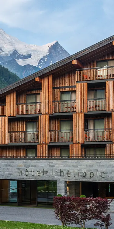 façade hôtel heliopic chamonix 5