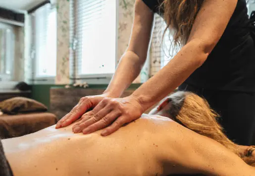 Massage-Behandlungsraum im Braunbär Hotel & Spa in Wengen