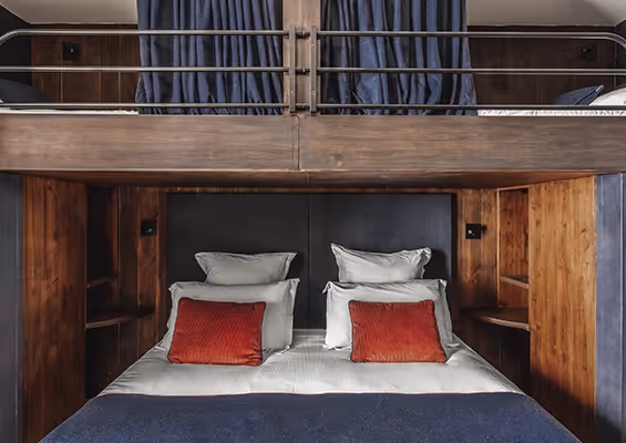 Classic room 2 adults 2 children together view Marielle Val Thorens