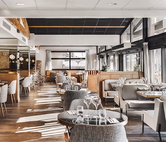 M Restaurant salle interieur au Marielle à Val Thorens