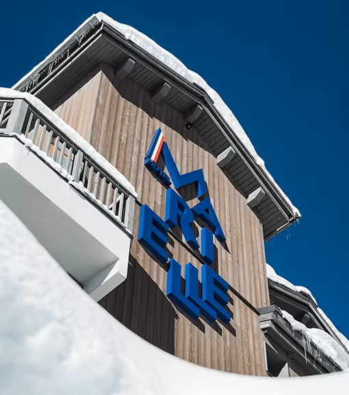 Facade of Hotel Marielle in Val Thorens
