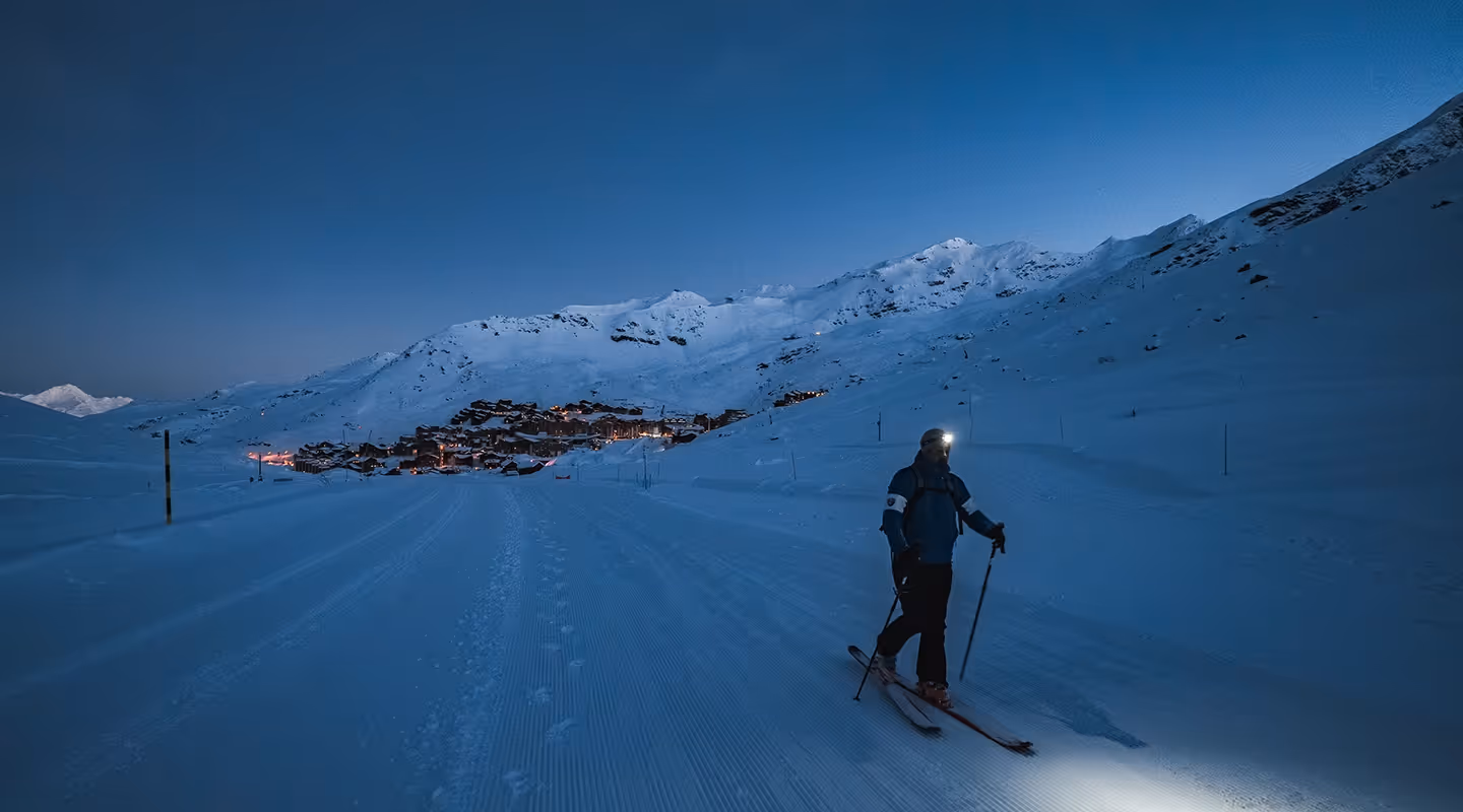 ski touring from the Hotel Marielle with a view of Val Thorens