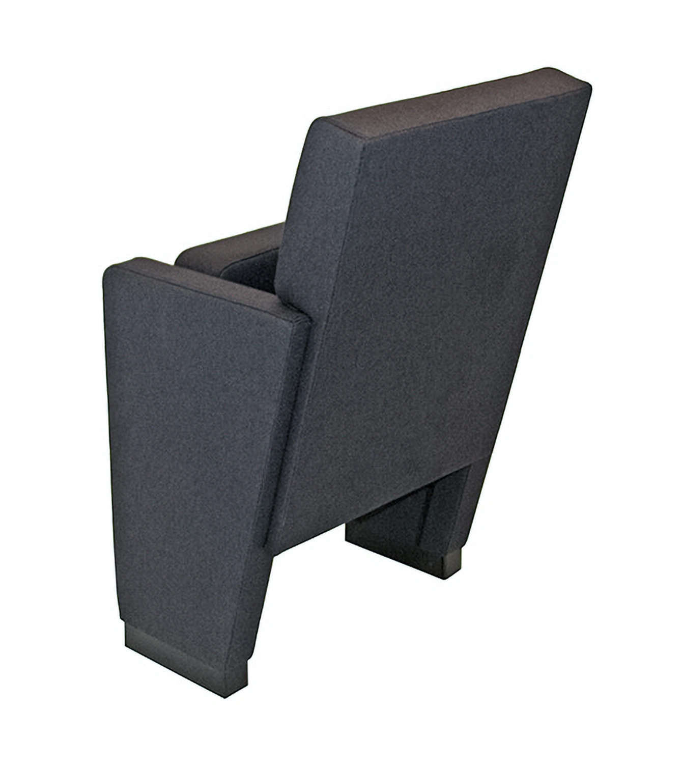Auditoriumstuhl Modell Cenforss in der Rückansicht mit Fokus auf die klare, geometrische Linienführung der vollgepolsterten Rückenlehne.