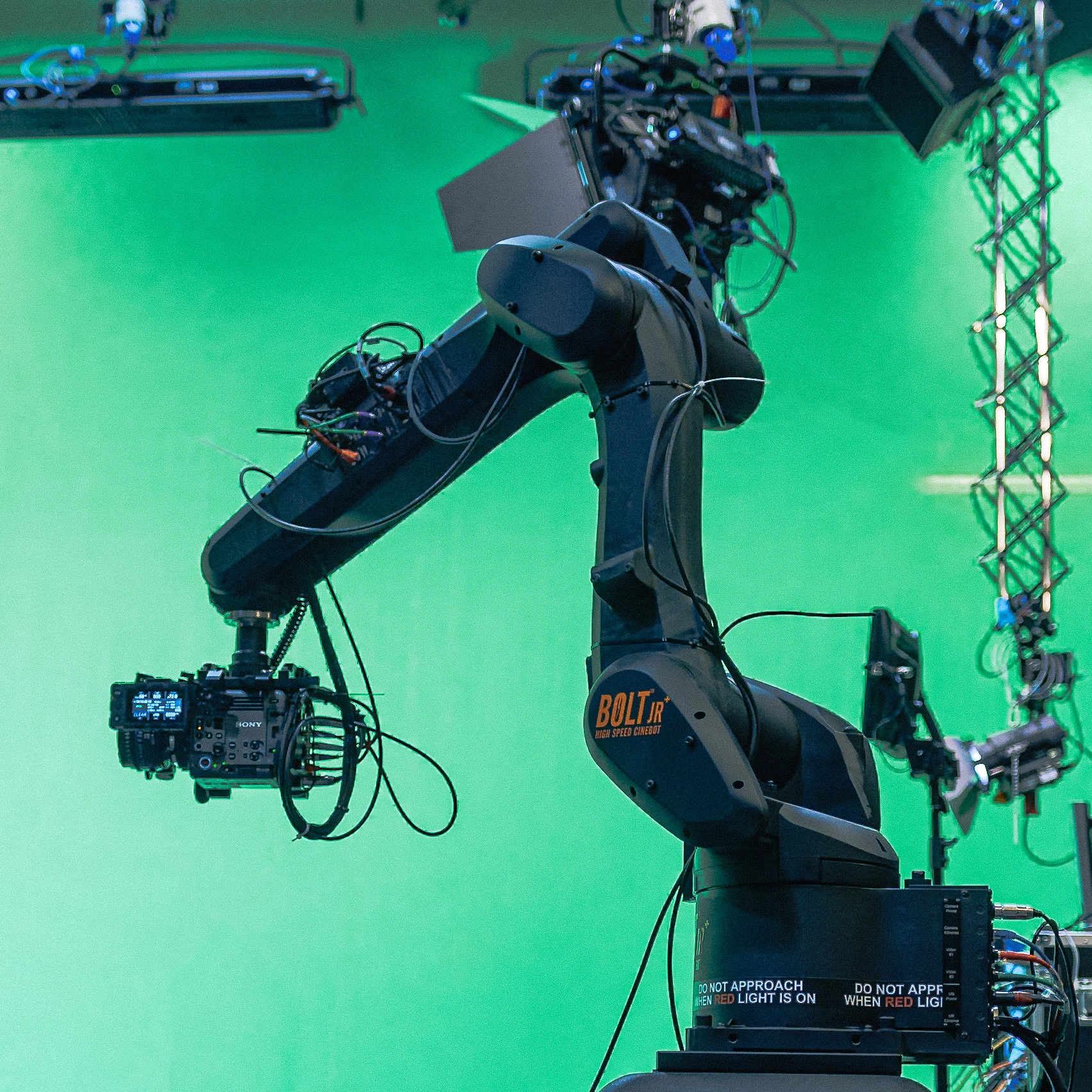 Robot Marc Roberts Motion Control Bolt Junior w LORI na ASP Katowice