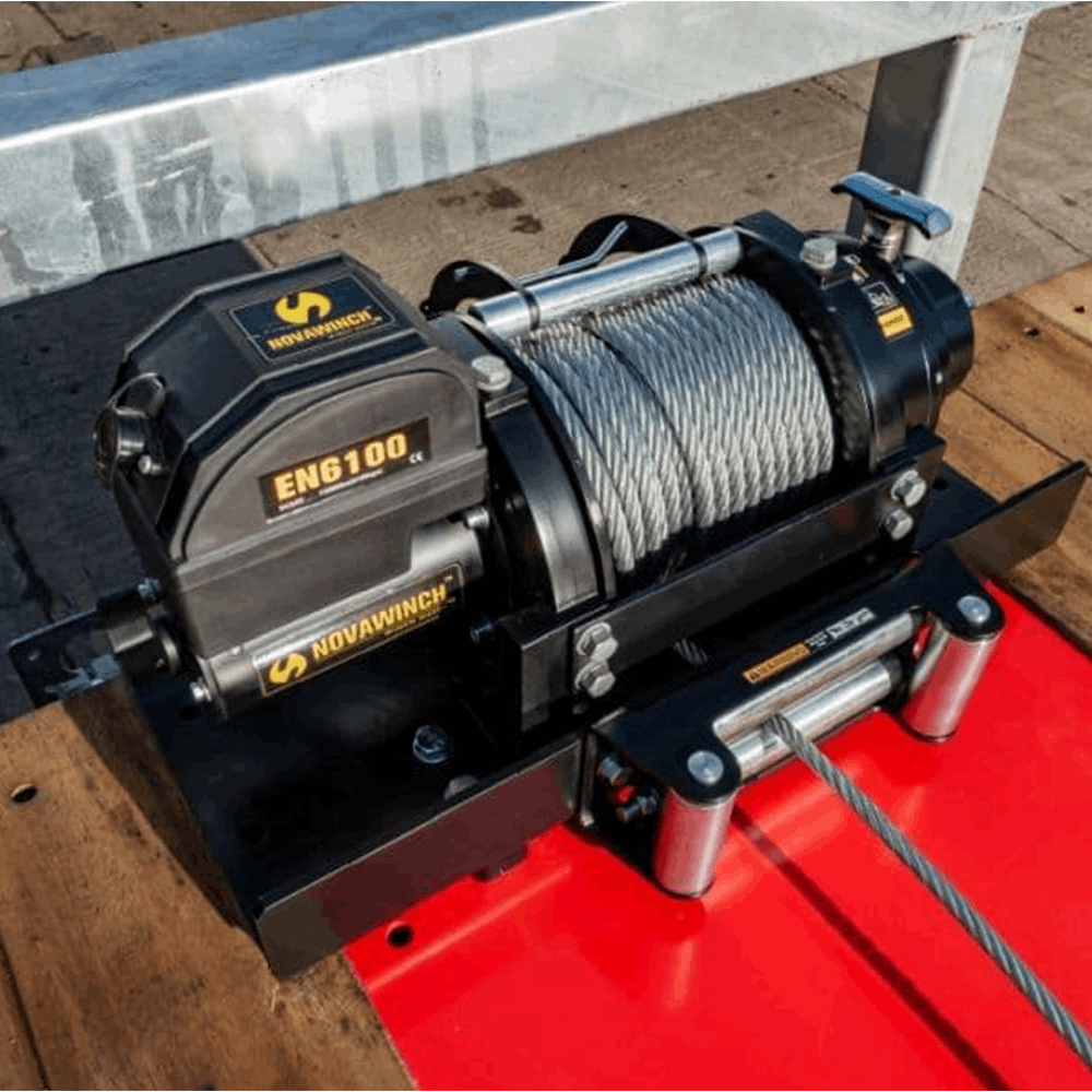 Faymonville UK EN Rated Electric Winch with Wire Rope (24V, 13,500 lbs / 6.1 Tonne) - EN6100