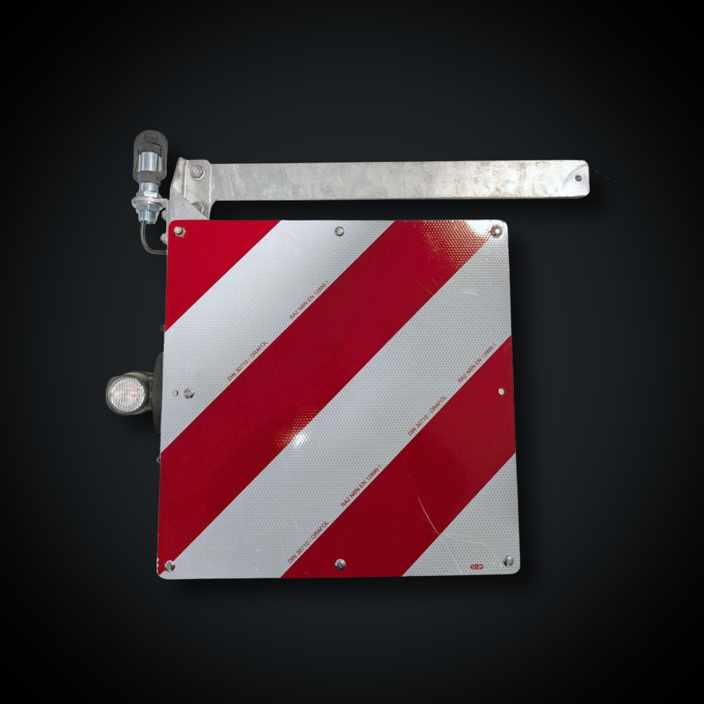 Faymonville UK Wide Load Marker Board (430x430mm) - N/S Front