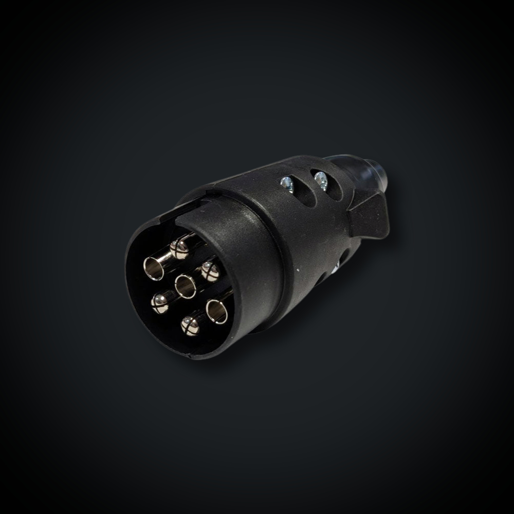 Faymonville UK 7-Pin 12V PVC Plug – ISO 1724