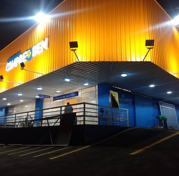 Compre Bem — 1.450 m²