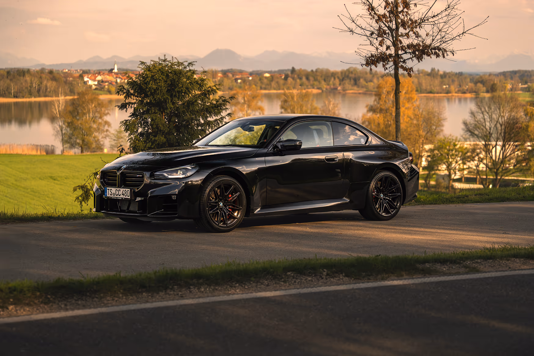 BMW M2 G87 Sportwagenvermietung am Chiemsee