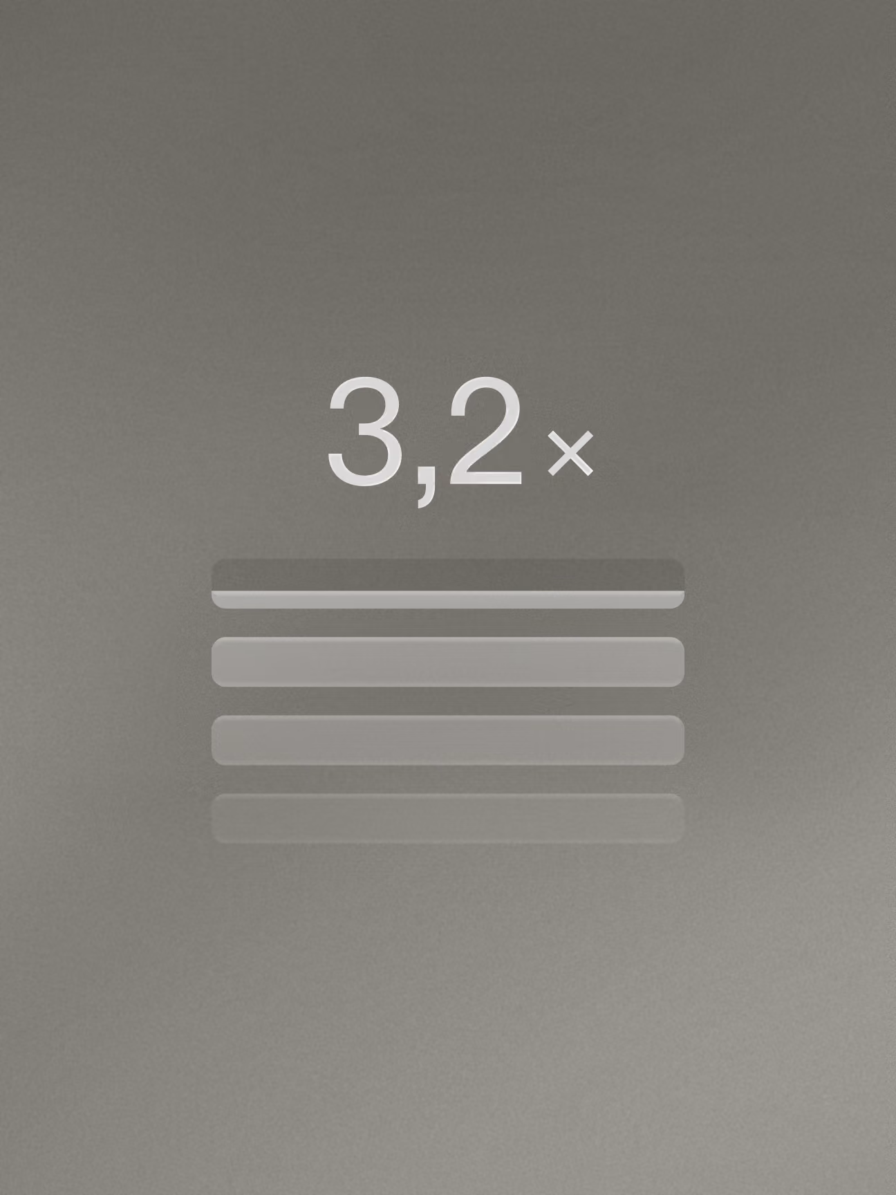Grauer Hintergrund mit weißem Text "3,2×" und Ladebalken darunter
