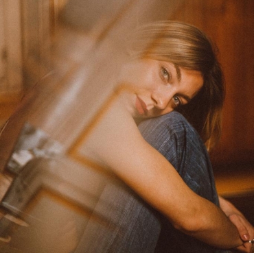 Victoria Roux
