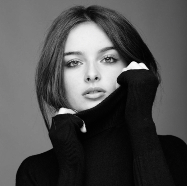 sasha tousnakhoff