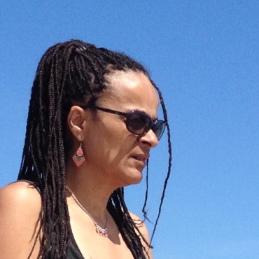 Denise De MeloFélicité