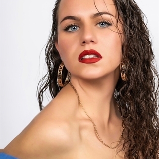 Estelle Niglio