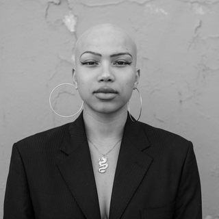 Zoé Ayé