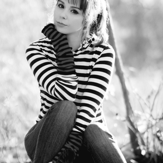 Julie  Lavradorio