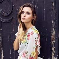 Yasmin Bnst