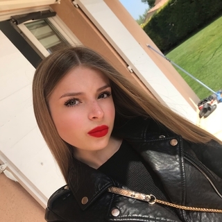 Lola Fontanel